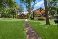 Lake Livingston Retreat, Firepit, Game Room - Bed and Breakfast Livingston