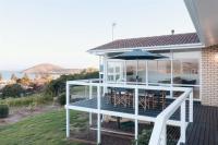 Ocean Views Byron Infused Bliss NEW - B&B Encounter Bay