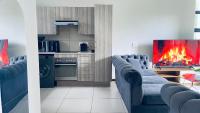 Modern 1Bedroom Apartment in Jackal Creek Golf Estate with Pool - B&B Roodepoort