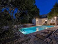 Maison Individuelle Piscine & Jardin - Ferienwohnung Villette-d'Anthon