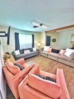 Game room family home near downtown OKC - Chambres d'hôtes Oklahoma City