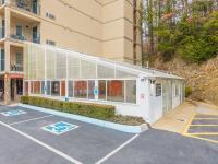Beautiful Cozy Condo within walking distance to downtown Gatlinburg - B&B Gatlinburg
