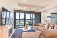 Luscious Sunsets 2BR, Beachfront & Luxe Facilities - Ferienwohnung Gold Coast