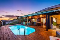 KAZ PASSION - Villa avec piscine et vue mer en bord de ravine - Chambres d'hôtes Saint-Louis