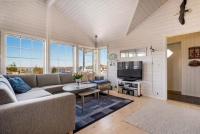 Chalet With Views Of Skerries On Hitra - Ferienwohnung Knarrlaget