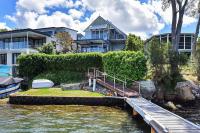 Lakehouse on Alexander - Chambres d'hôtes Arcadia