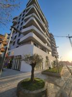 Lux apartment - B&B Kamëz