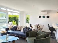 Treasure on Tuscan - Martinborough Holiday Home - B&B Martinborough