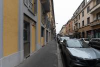 GuestHost - Central Apartment on two levels - B&B Milan