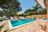 4 Bedrooms Private Pool Close To All Amenities - B&B Quarteira