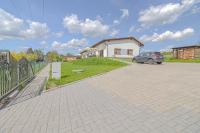 apartmany pod letištem s vířivkou - B&B Frýdek-Místek