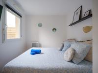 Studio lumineux - terrasse privée & parking - proche La Défense - B&B Argenteuil