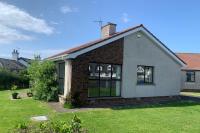 2-Bed Cottage Sleeps 5 - Pets Ok - Free Parking - B&B Portballintrae