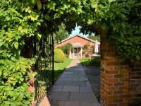 3 Bed in Wrexham oc-39974 - Chambres d'hôtes Overton