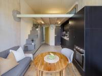 Cozy apartment in Vinohrady café & culture zone - B&B Prague
