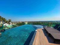 The Astra Big Balcony suite - Bed and Breakfast Chiang Mai