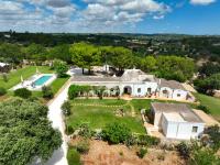 Tenuta Fico D' India - Luxury Trulli with Swimming Pool - B&B Ostuni