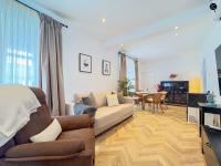 AMANAY Grupo AC Gestion - B&B Cadiz