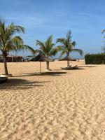 Villa LaFaLia 3 chambres en résidence avec plage privée - B&B Ngaparou