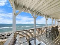 A Shore Thing 2 - OCEANFRONT and PET FRIENDLY home - see the sunrise, hear the waves, feel the breeze - large oceanfront balcony townhouse - B&B Carolina Beach