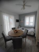 Apartman Sun Rays 3 - Chambres d’hôtes Novalja