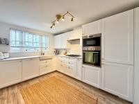 Newly Renovated Brightlingsea 3BDR Coastal Retreat - B&B Brightlingsea