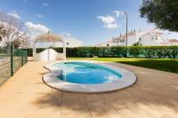 Central Sea view, with pool, AC and tennis court by Algarve Dream Holidays - Ferienwohnung Albufeira