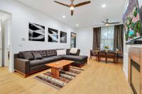 Fabulous King 2BR-2BA-2Car Legacy Villa near Pool - B&B La Quinta