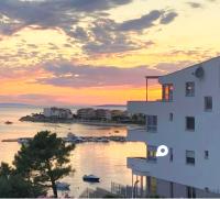 NEW Sunset Suite - B&B Povljana