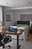 Studio calme étape PRO Flers - parking privé - wifi fibre - Bed and Breakfast Flers