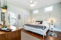 Cozy 1BR Cottage Near DT Farmers Market & Baylor - Bed and Breakfast Waco