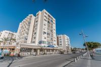 Flirty Flamingo Seaview Apartment - Chambres d'hôtes Larnaca