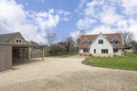 Stunning Detached Countryside Home in Cheltenham - B&B Cheltenham