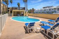 2 Levels Pool Near Beach 2 Patios - B&B South Padre Island