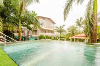 Moonstone Meadows Suite By Alaya Stays With Shared Pool, Garden, Gazebo, & Jacuzzi - Bed and Breakfast Lonavla