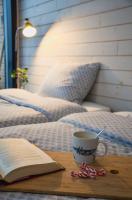 Willa Rauha G, minikoti rauhallisella sijainnilla, ei saunaa - B&B Lumijoki