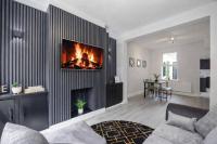 2 bed city side house - B&B Belfast