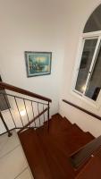 Luxury 3Bedroom Villa with Pool, Garden & Sunset - Ferienwohnung Tála