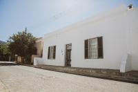 Charming Historical Cottage - B&B Graaff Reinet