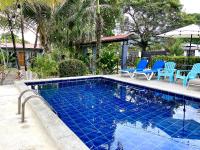 Rooms & Pool Macaws - Ferienwohnung Uvita