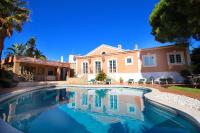 Casa Bruella - Walk to beach Pool WiFi and BBQ - B&B Carvoeiro