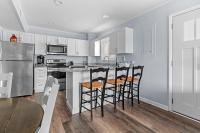 Renovated 3BR condo Short walk to beach Right by the Green Turtle - B&B Ocean City
