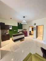 3 BHK villa with cinema and private garden SECTOR 70 NOIDA - B&B Indirapuram