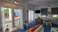 White and Blue - B&B Mesimvría