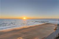 Oceanfront Beach Condo, Pool, Gym, Fishing Surfing - Ferienwohnung Virginia Beach