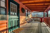 Private Smokies Escape, Dog-Friendly & Fireplace - B&B Sevierville