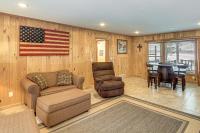 Waterfront Leech Lake Cabin w/ Boat Dock + Lift - B&B Walker