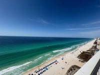 Oceanfront 23rd floor Condo Pools Gym Wifi - Bed and Breakfast Panama City Beach
