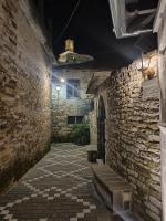 Balcony of the Old City - B&B Argirocastro