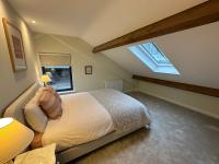 East Barn Bed & Breakfast - B&B Wall